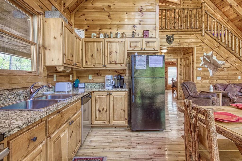 Heavenly Bear, Hot Tub, 1089 Of Free Attraction Tickets For Each Paid Day, Dollywood And More Сев'єрвілл Екстер'єр фото